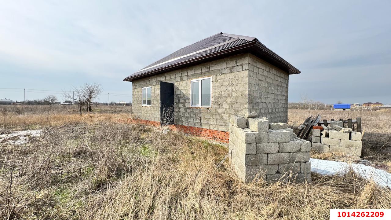 Фото №1: Дом 34&nbsp;м² + 8&nbsp;сот., 1&nbsp;эт. - Адыгейск, ул. Комсомольская, 131