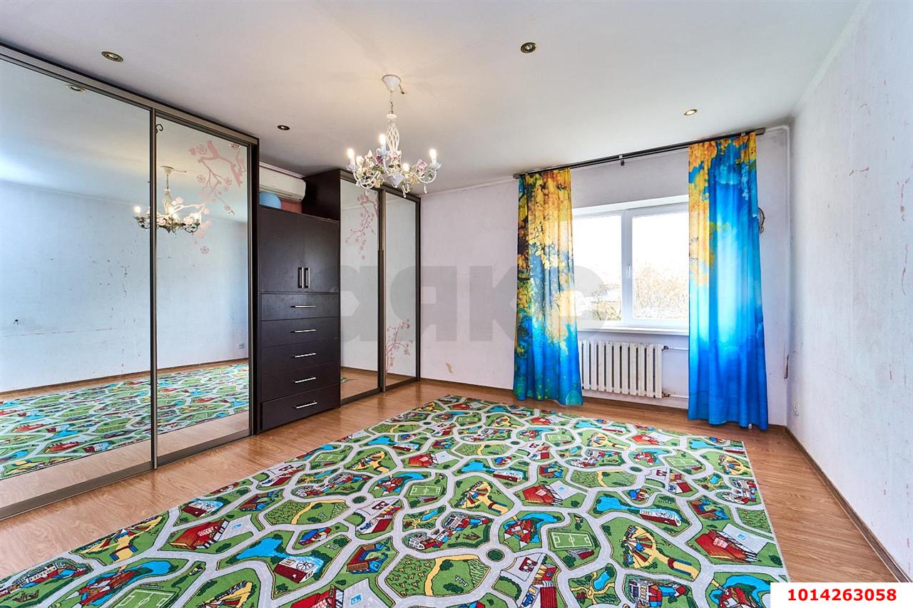 Фото №5: Дом 191&nbsp;м² + 8&nbsp;сот., 2&nbsp;эт. - Российский, мкр. Прикубанский внутригородской округ, ул. имени В.М. Комарова, 41