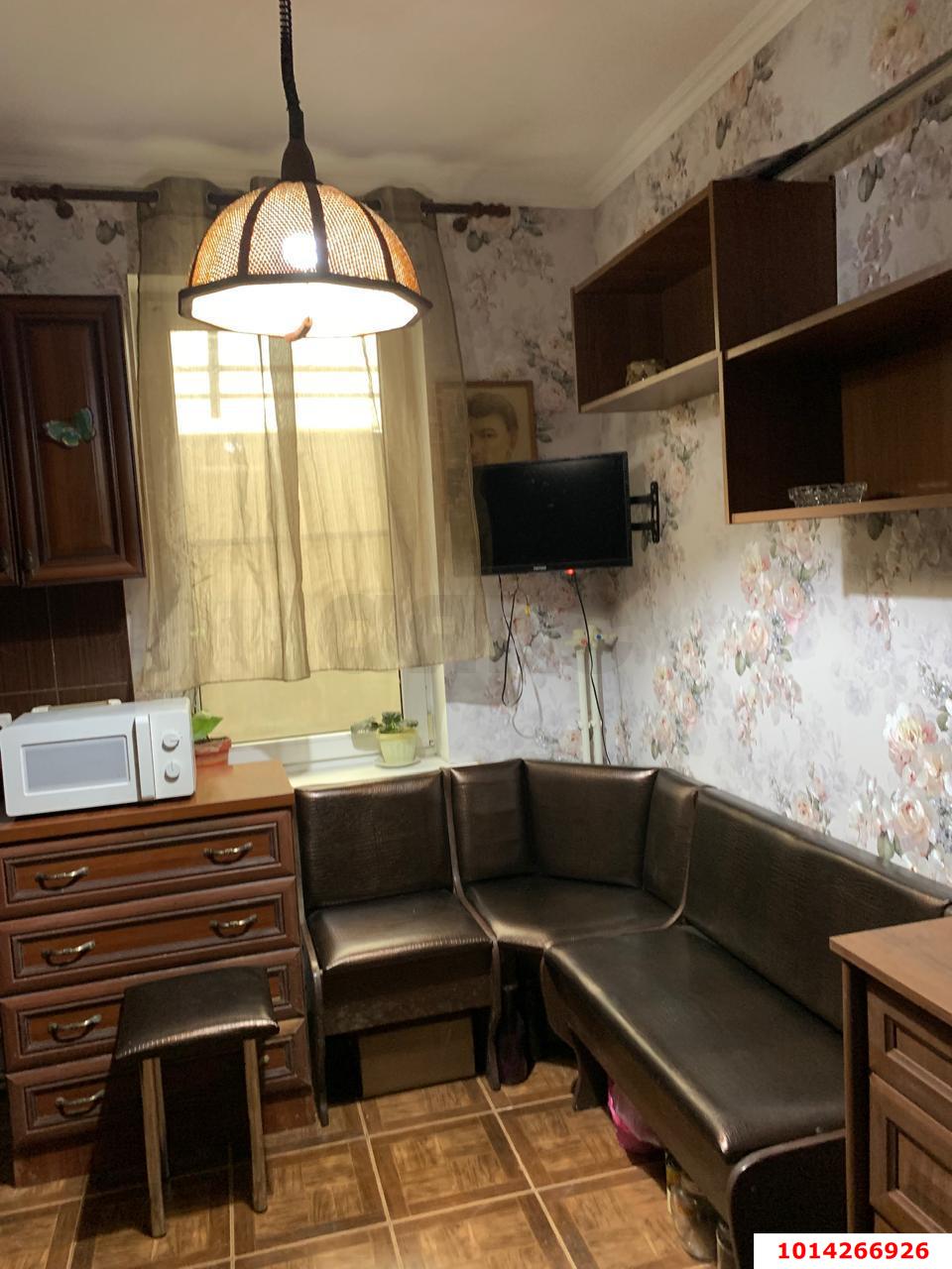 Фото №3: Дом 35&nbsp;м² + 1&nbsp;сот., 1&nbsp;эт. - Краснодар, Карасунский внутригородской округ, ж/м Пашковский, ул. 1 Мая, 8А