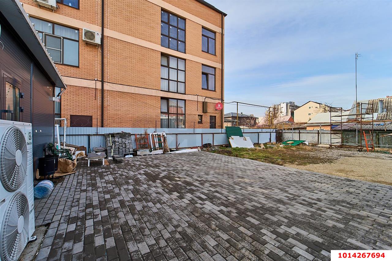 Фото №5: Торговое помещение 250&nbsp;м², 1/1&nbsp;эт. - Краснодар, мкр. Западный внутригородской округ, ул. Бабушкина, 211