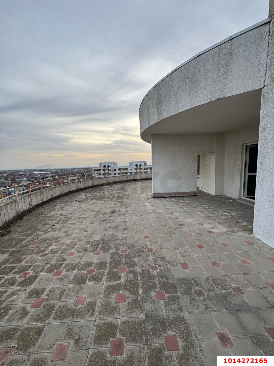 Фото №2: Пентхаус 378&nbsp;м², 9/10&nbsp;эт. - Славянск-на-Кубани, мкр. жилой комплекс Семь ветров, ул. Победы, 276к1