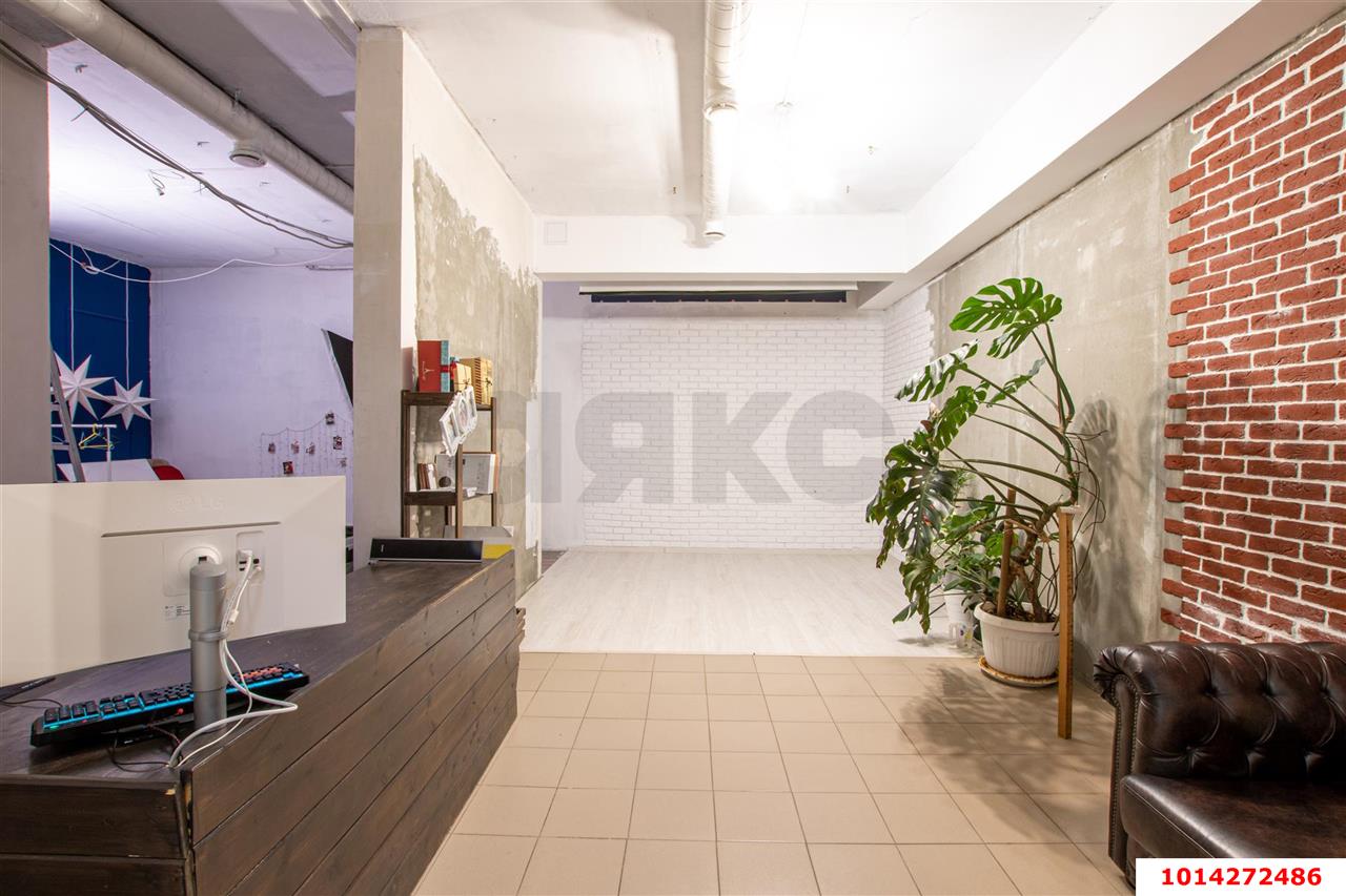 Фото №7: Торговое помещение 100&nbsp;м², -1/17&nbsp;эт. - Краснодар, Прикубанский внутригородской округ, Панорама, мкр. ЖК Севастопольский, ул. имени Жлобы, 139