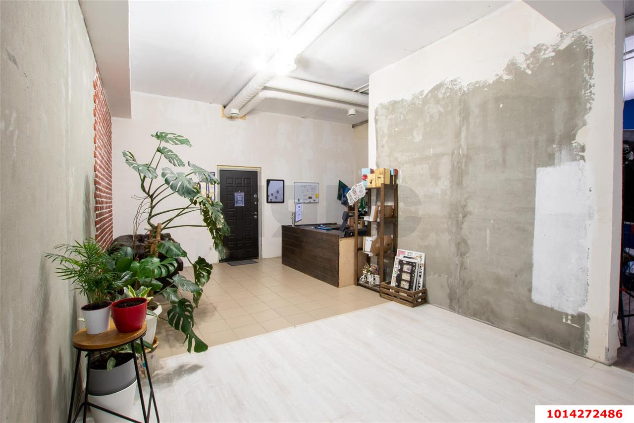 Фото №10: Торговое помещение 100&nbsp;м², -1/17&nbsp;эт. - Краснодар, Прикубанский внутригородской округ, Панорама, мкр. ЖК Севастопольский, ул. имени Жлобы, 139