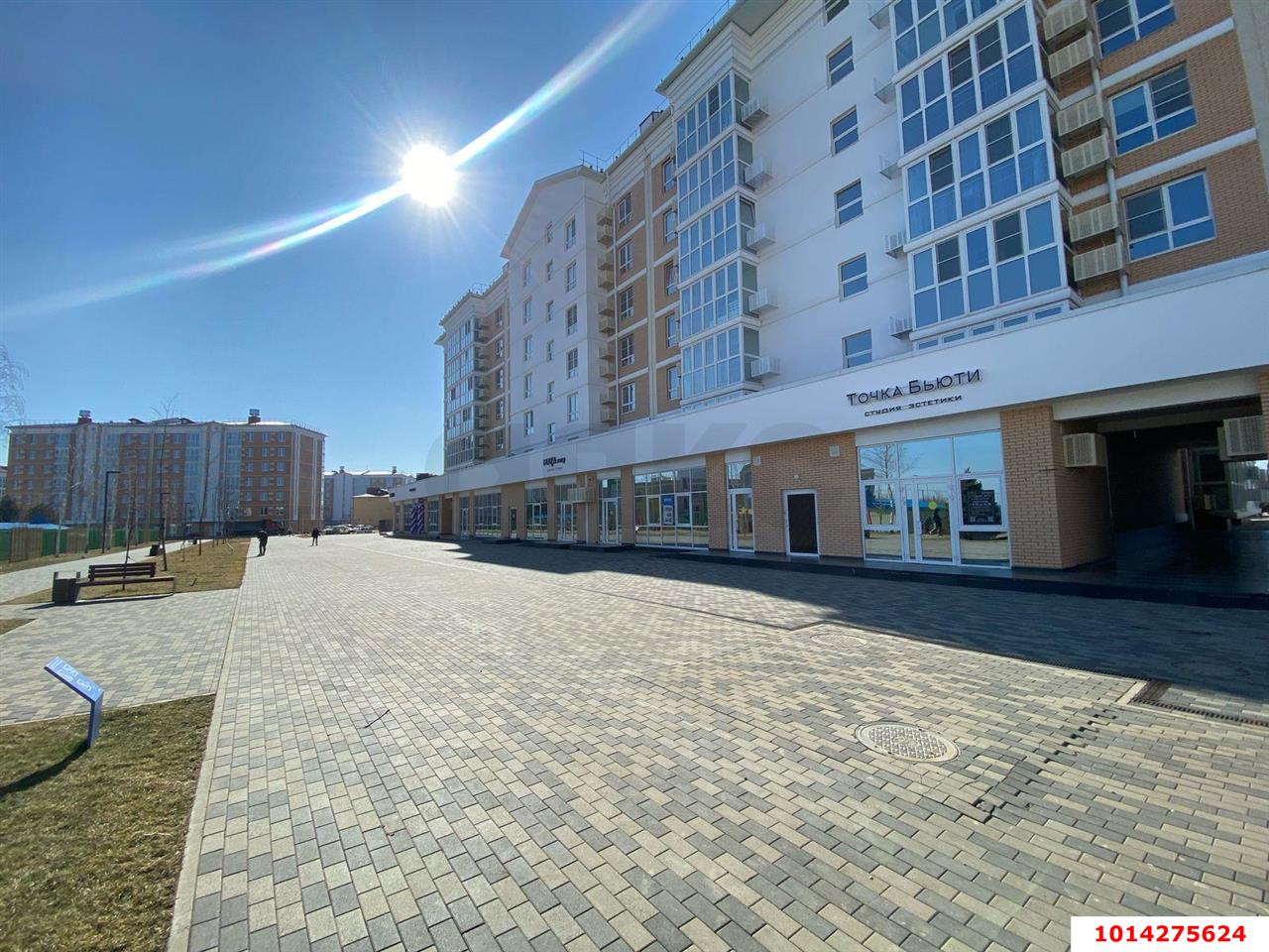 Фото №2: Торговое помещение 138&nbsp;м², 1/7&nbsp;эт. - Динская, мкр. жилой комплекс Белые Росы, ул. Красная, 158/1
