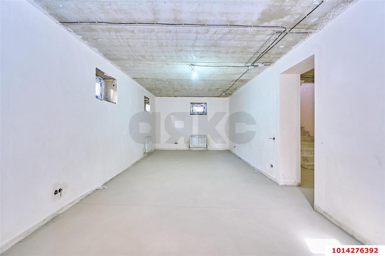 Фото №6: Дом 232&nbsp;м² + 3.06&nbsp;сот., 3&nbsp;эт. - Краснодар, Прикубанский внутригородской округ, мкр. Славянский, ул. 3-я Линия, 77