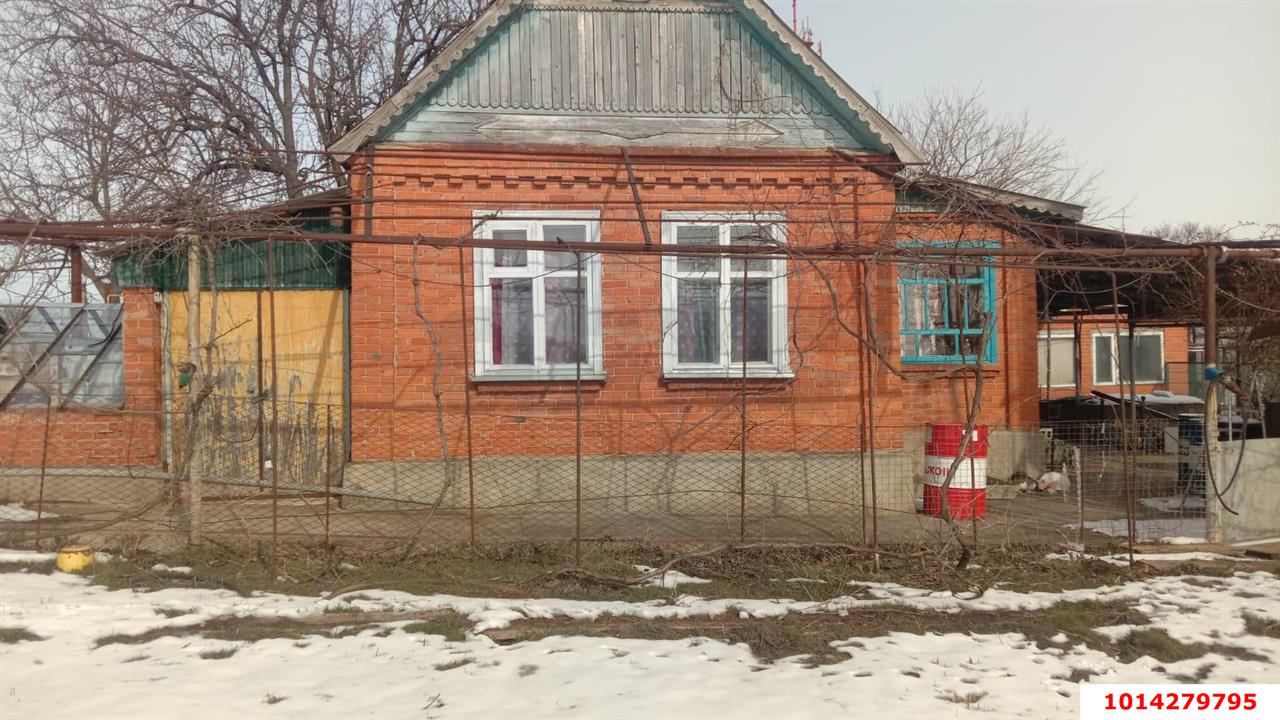 Фото №1: Дом 68&nbsp;м² + 23&nbsp;сот., 1&nbsp;эт. - Ильский, ул. Ломоносова, 32