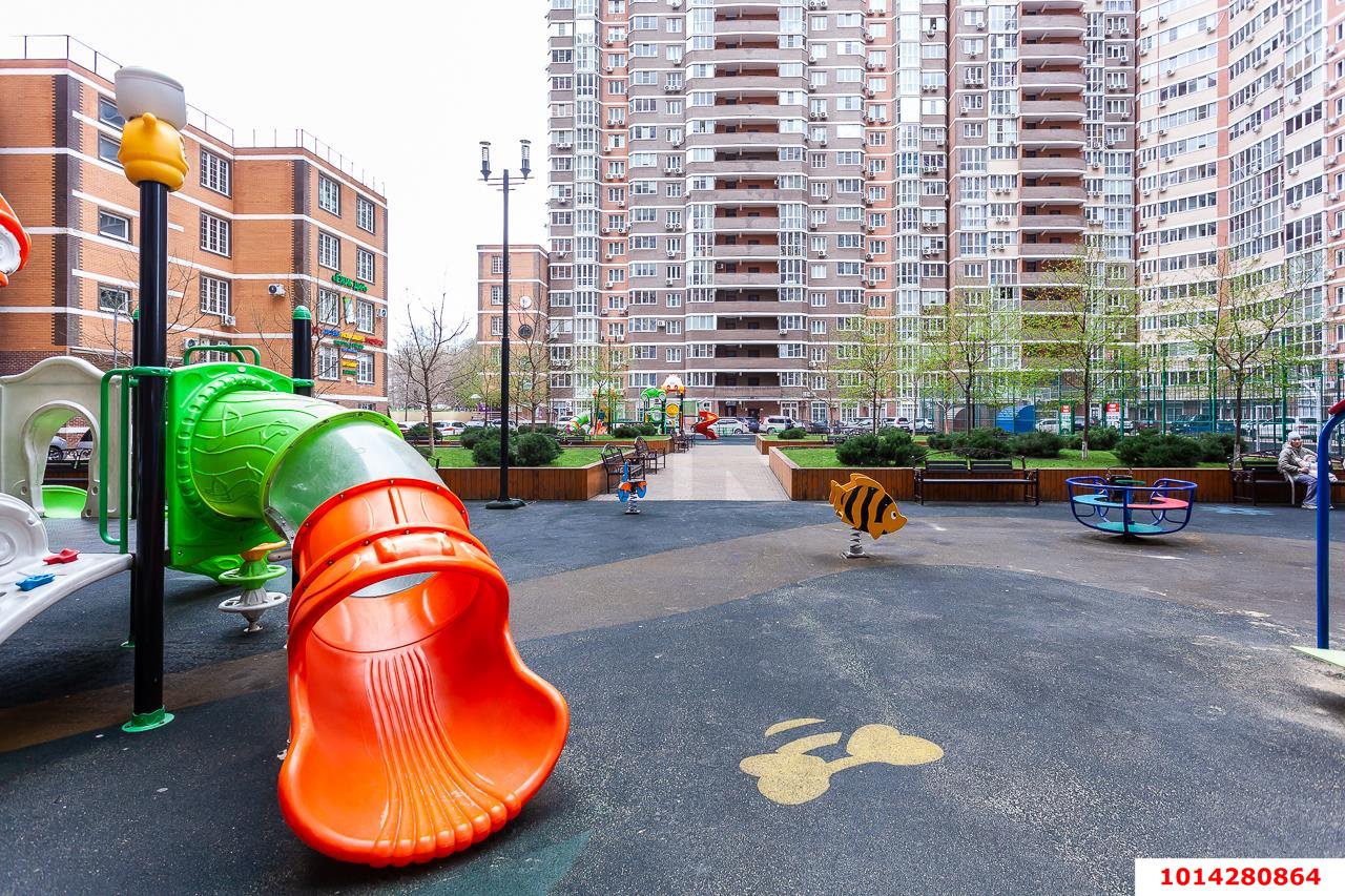 Фото №16: 1-комнатная квартира 39&nbsp;м², 4/24&nbsp;эт. - Краснодар, Прикубанский внутригородской округ, Завод Измерительных Приборов, мкр. ЖК Москва, ул. Российская, 79/3к1