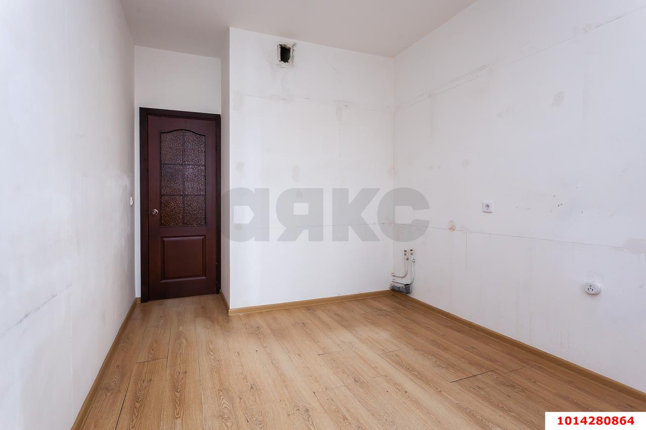 Фото №9: 1-комнатная квартира 39&nbsp;м², 4/24&nbsp;эт. - Краснодар, Прикубанский внутригородской округ, Завод Измерительных Приборов, мкр. ЖК Москва, ул. Российская, 79/3к1