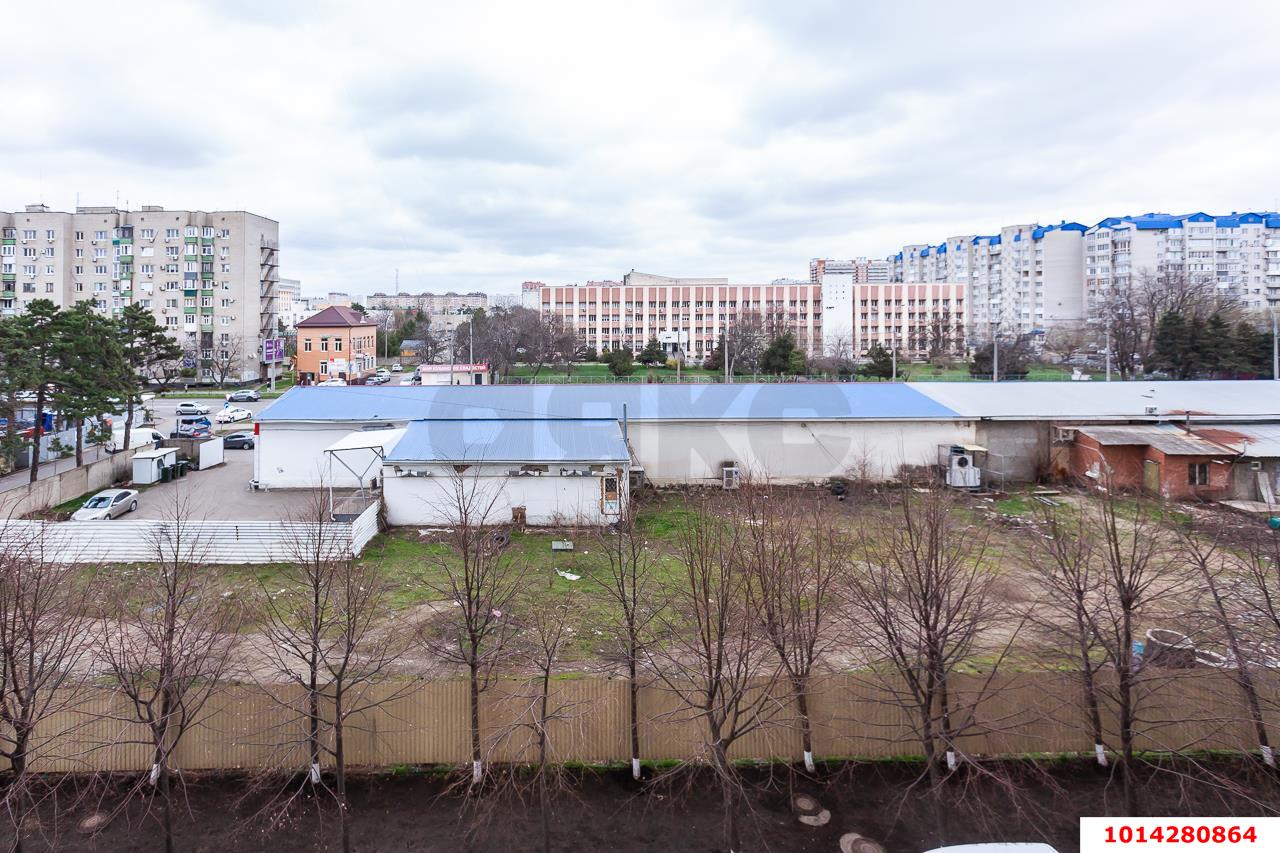 Фото №13: 1-комнатная квартира 39&nbsp;м², 4/24&nbsp;эт. - Краснодар, Прикубанский внутригородской округ, Завод Измерительных Приборов, мкр. ЖК Москва, ул. Российская, 79/3к1