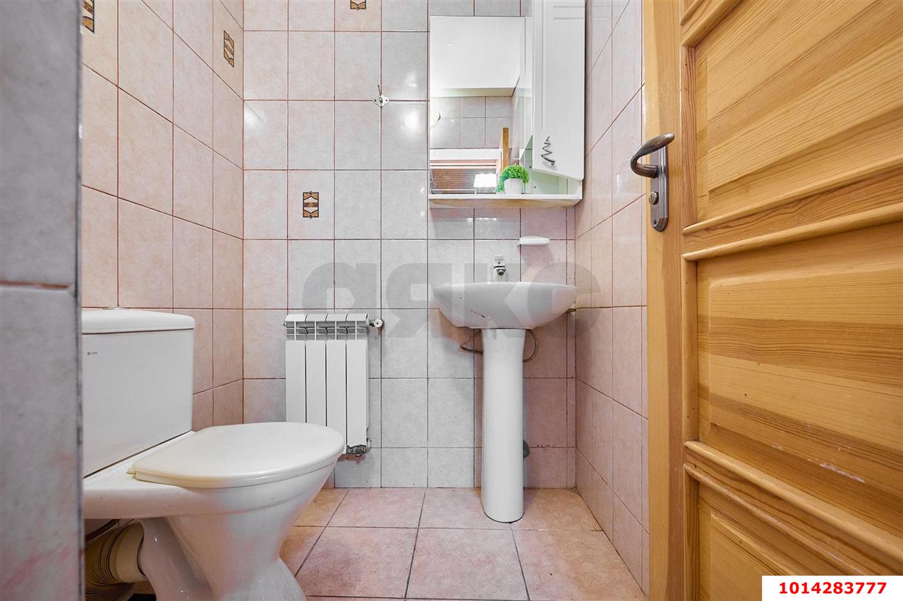 Фото №10: Студия 200&nbsp;м², 1/2&nbsp;эт. - Краснодар, Карасунский внутригородской округ, ж/м Пашковский, ул. Фадеева, 150/1