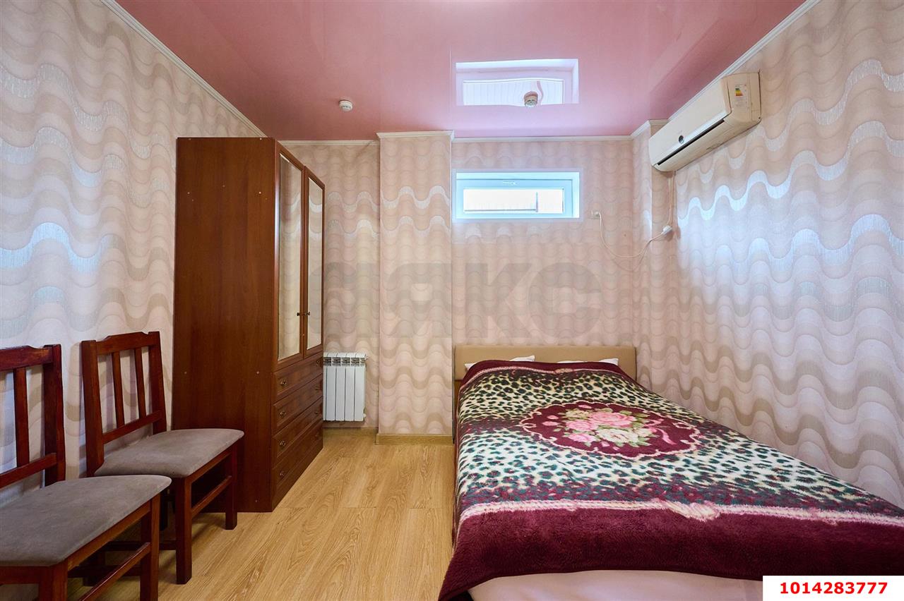 Фото №5: Студия 200&nbsp;м², 1/2&nbsp;эт. - Краснодар, Карасунский внутригородской округ, ж/м Пашковский, ул. Фадеева, 150/1