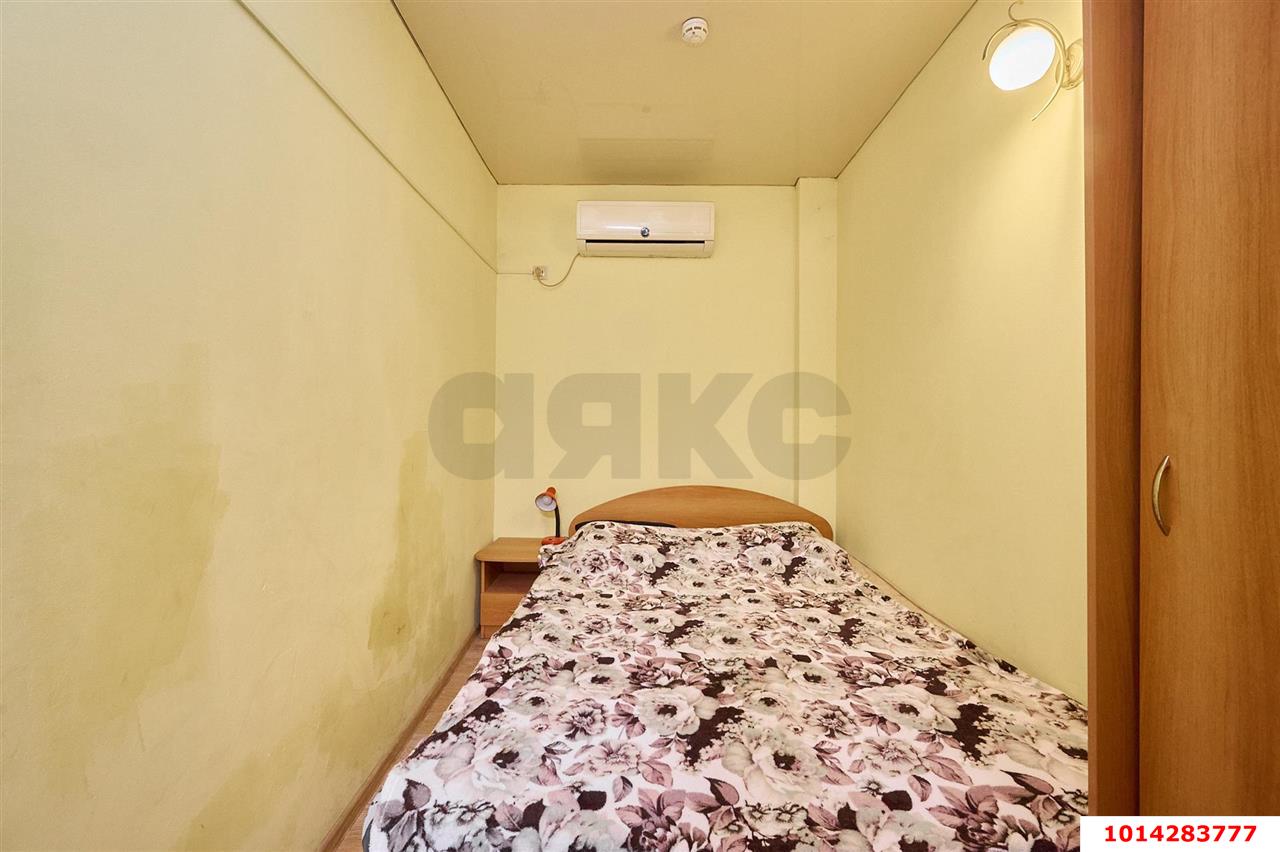 Фото №18: Студия 200&nbsp;м², 1/2&nbsp;эт. - Краснодар, Карасунский внутригородской округ, ж/м Пашковский, ул. Фадеева, 150/1