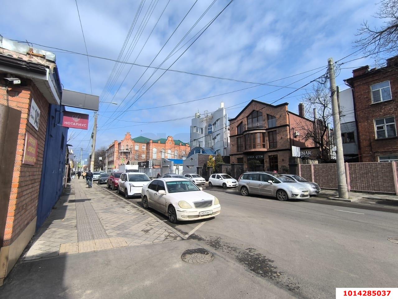 Фото №3: Отдельное здание 640&nbsp;м², 3/4&nbsp;эт. - Краснодар, Центральный внутригородской округ, мкр. Центральный, ул. Митрофана Седина, 142