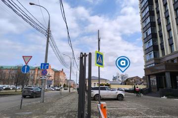 Фото №1: Отдельное здание 640&nbsp;м², 3/4&nbsp;эт. - Краснодар, мкр. Центральный, ул. Митрофана Седина, 142