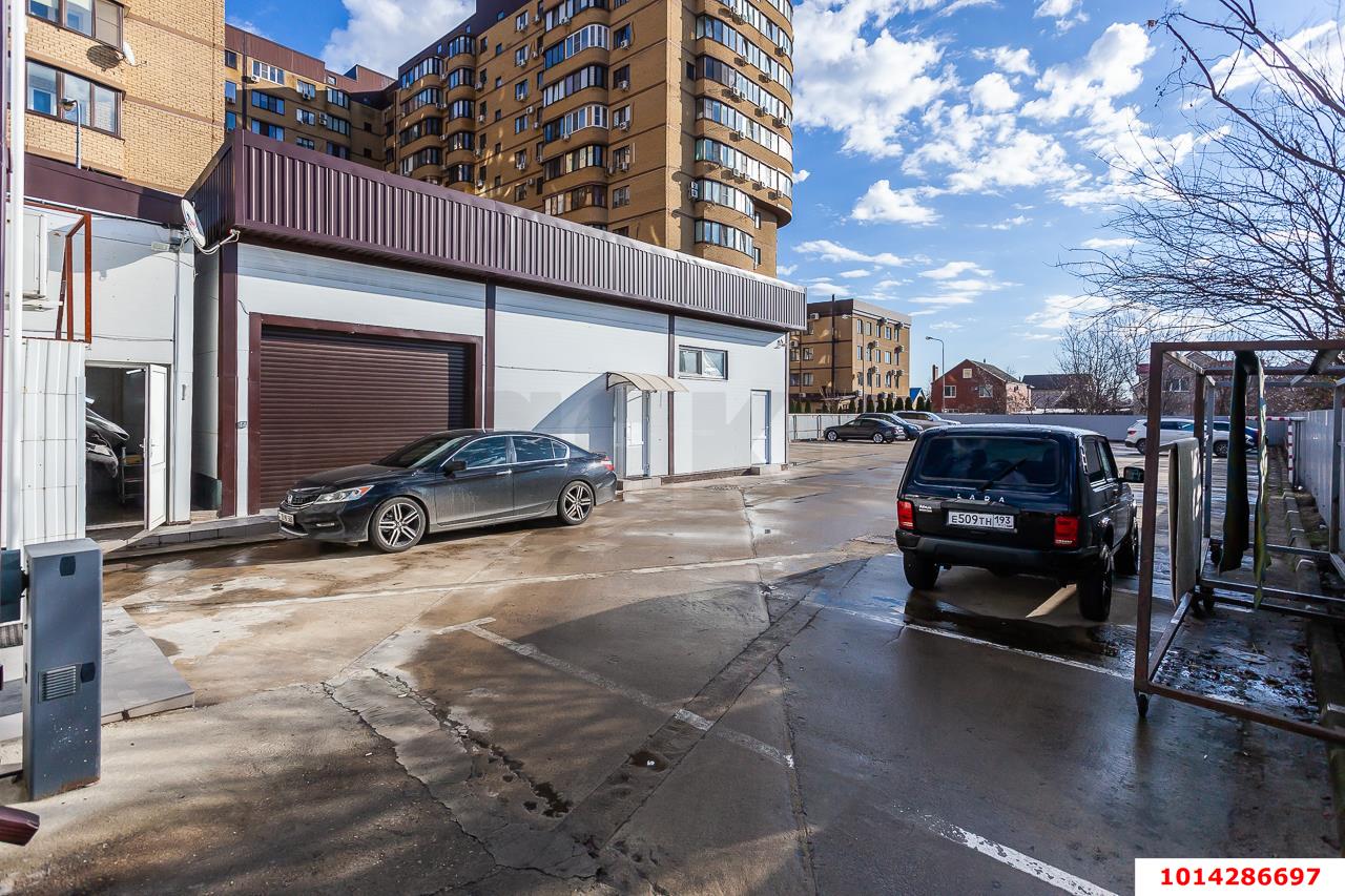 Фото №6: Готовый бизнес 250&nbsp;м², 1/2&nbsp;эт. - Краснодар, Карасунский внутригородской округ, мкр. Камвольно-суконный Комбинат, ул. 1-я Заречная, 42