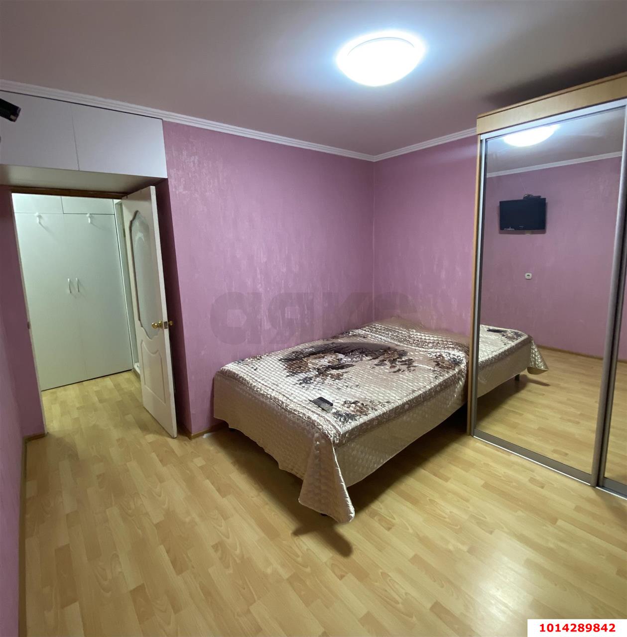 Фото №8: 2-комнатная квартира 52&nbsp;м², 10/10&nbsp;эт. - Краснодар, Западный внутригородской округ, мкр. Юбилейный, ул. Рождественская набережная, 25