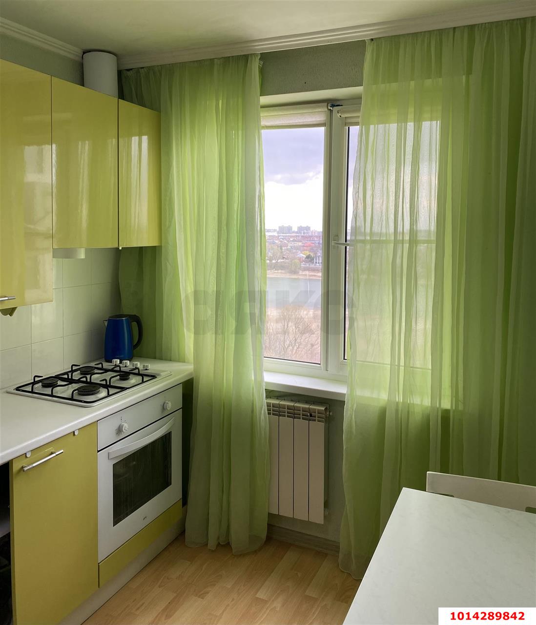 Фото №3: 2-комнатная квартира 52&nbsp;м², 10/10&nbsp;эт. - Краснодар, Западный внутригородской округ, мкр. Юбилейный, ул. Рождественская набережная, 25