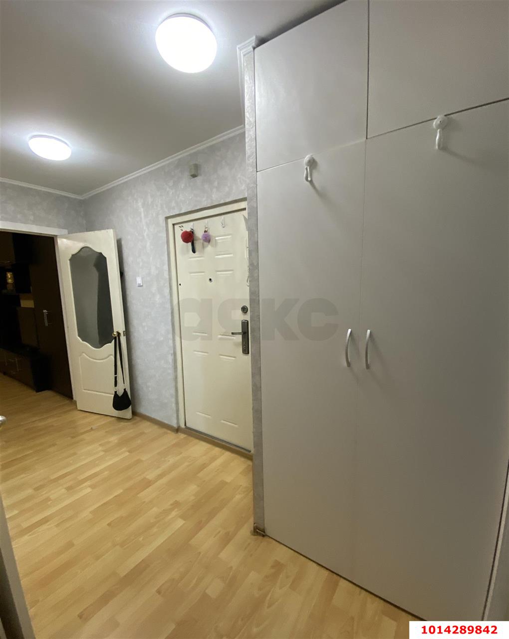 Фото №10: 2-комнатная квартира 52&nbsp;м², 10/10&nbsp;эт. - Краснодар, Западный внутригородской округ, мкр. Юбилейный, ул. Рождественская набережная, 25