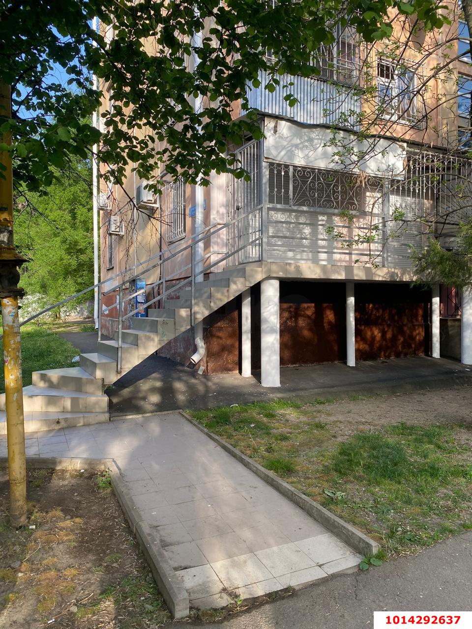 Фото №6: Торговое помещение 40&nbsp;м², 1/5&nbsp;эт. - Краснодар, Центральный внутригородской округ, мкр. Завод Измерительных Приборов, ул. Курчатова, 12