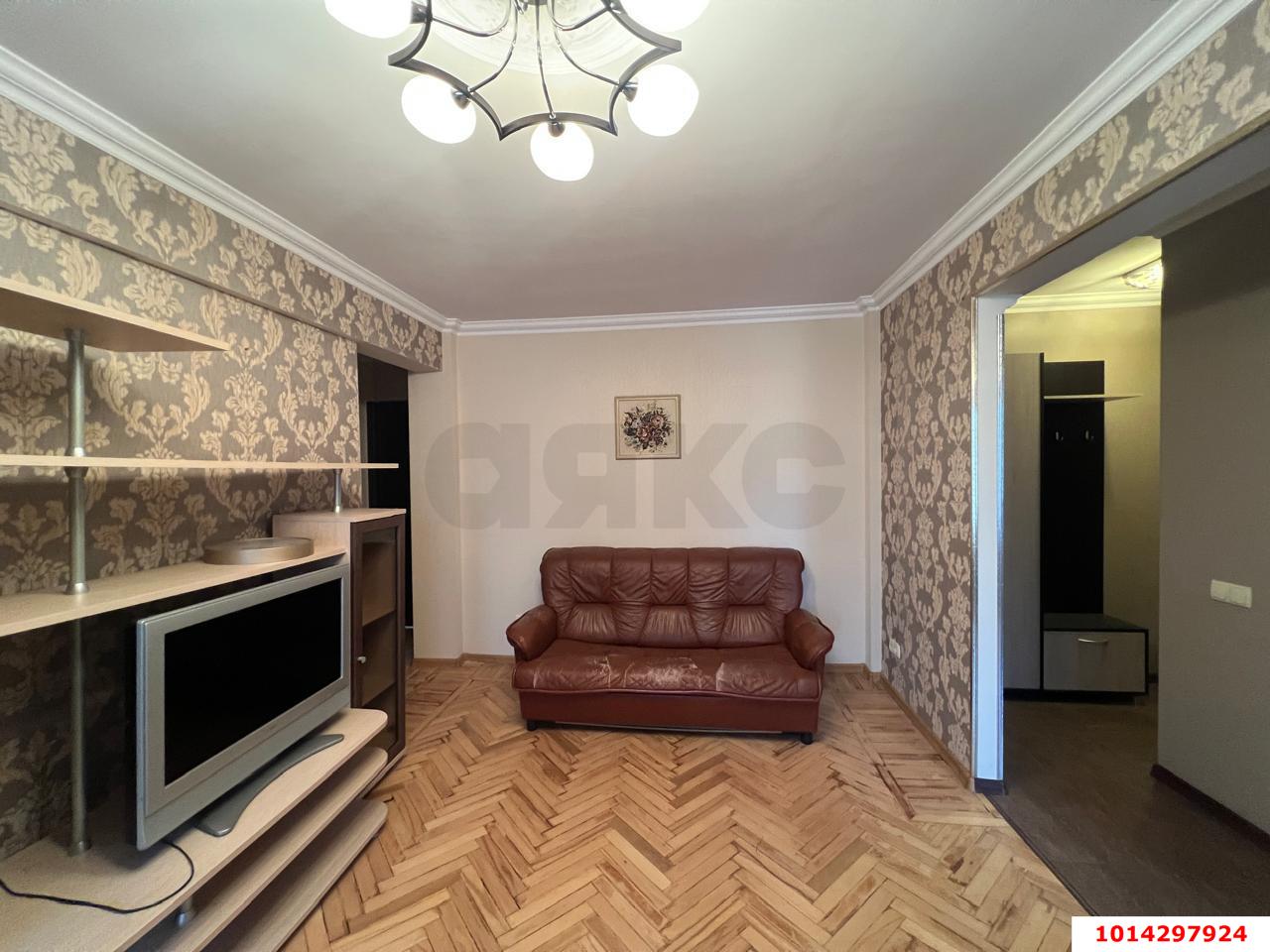 Фото №8: 3-комнатная квартира 58&nbsp;м², 3/5&nbsp;эт. - Краснодар, мкр. Западный внутригородской округ, ул. Красная, 149