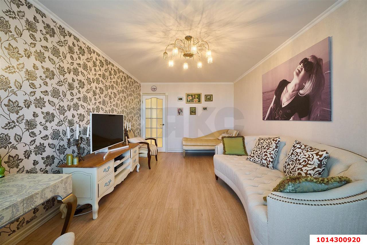 Фото №6: 2-комнатная квартира 70&nbsp;м², 16/16&nbsp;эт. - Краснодар, Прикубанский внутригородской округ, мкр. Репино, пр-д Репина, 22