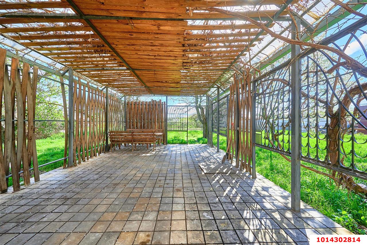 Фото №4: Дом 196&nbsp;м² + 10&nbsp;сот., 2&nbsp;эт. - Старокорсунская, мкр. Карасунский внутригородской округ, ул. Мира, 4