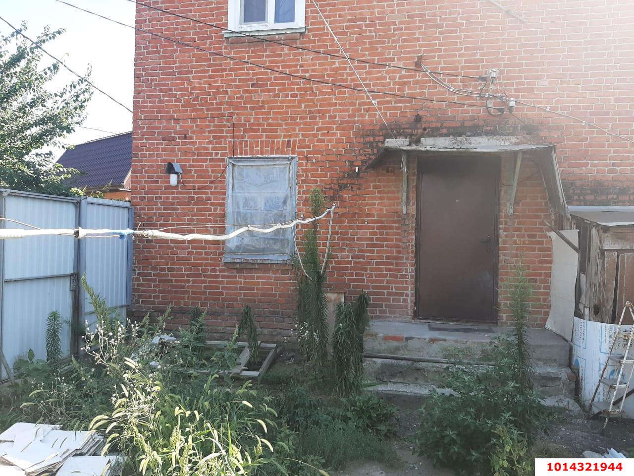 Фото №1: Часть дома 66&nbsp;м² + 1&nbsp;сот., 2&nbsp;эт. - Краснодар, Центральный внутригородской округ, Черёмушки, мкр. Дубинка, пр-д 2-й Верхний, 17