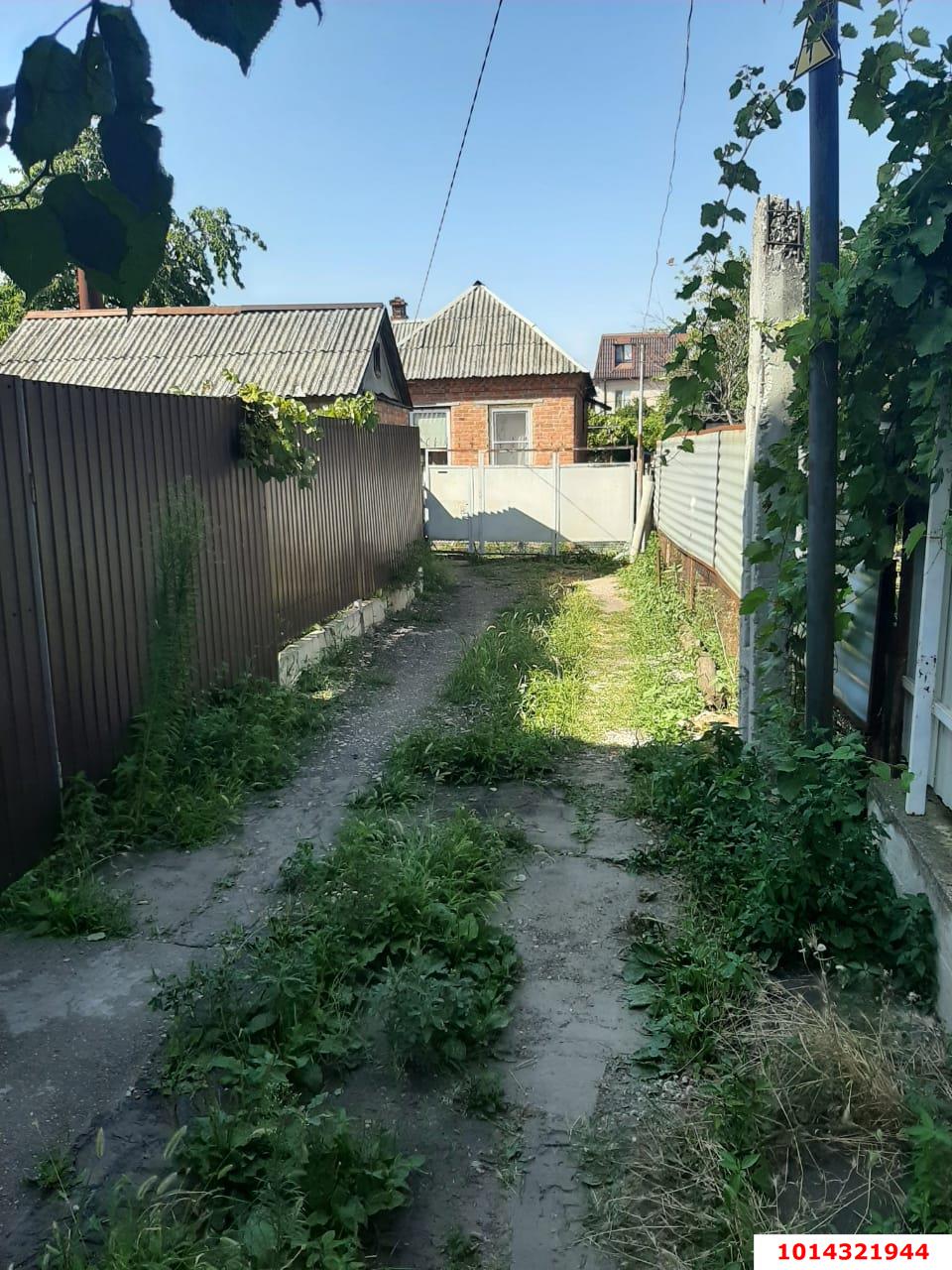 Фото №5: Часть дома 66&nbsp;м² + 1&nbsp;сот., 2&nbsp;эт. - Краснодар, Центральный внутригородской округ, Черёмушки, мкр. Дубинка, пр-д 2-й Верхний, 17