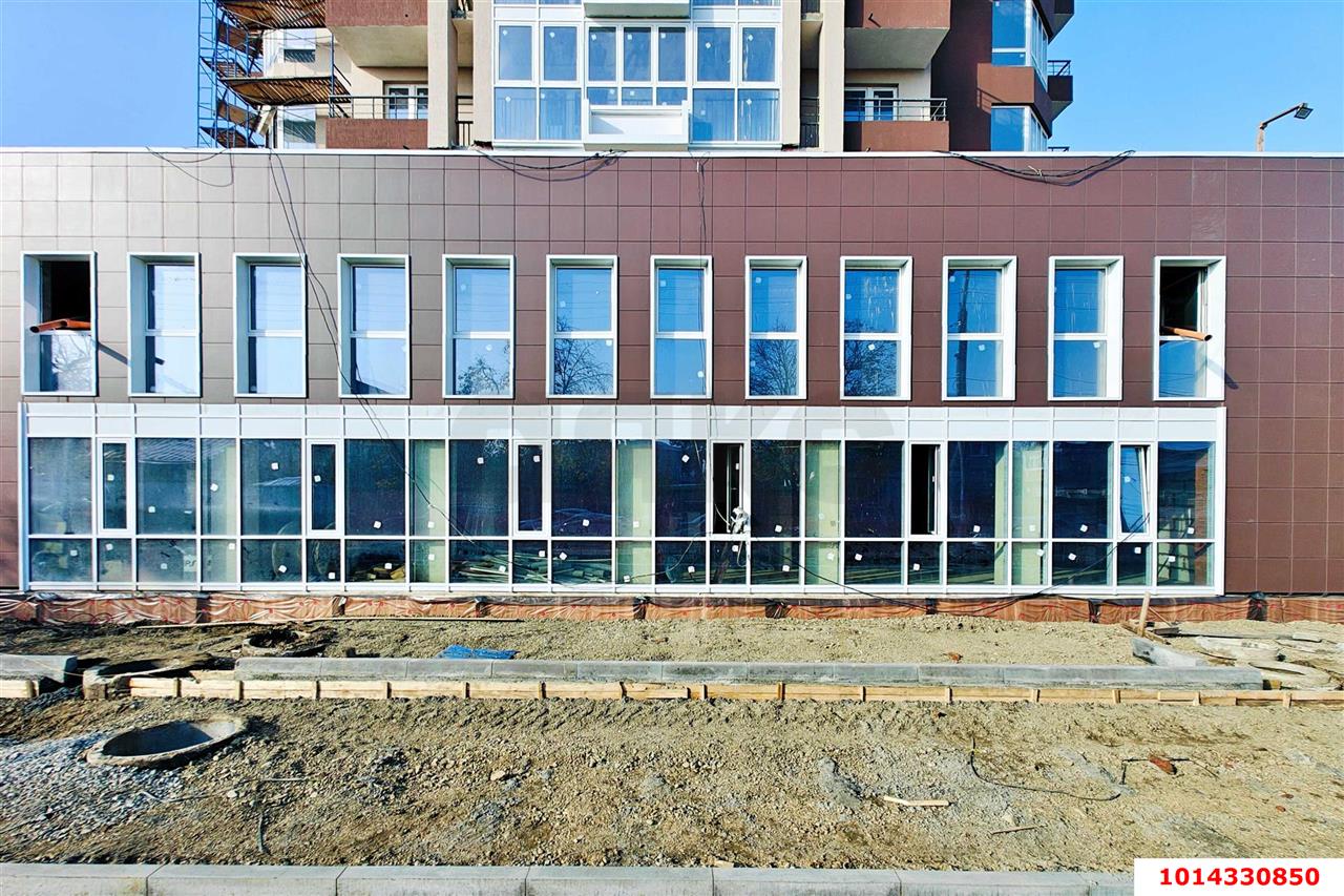 Фото №3: Торговое помещение 112&nbsp;м², 1/20&nbsp;эт. - Краснодар, Центральный внутригородской округ, мкр. Центральный, ул. Митрофана Седина, 131