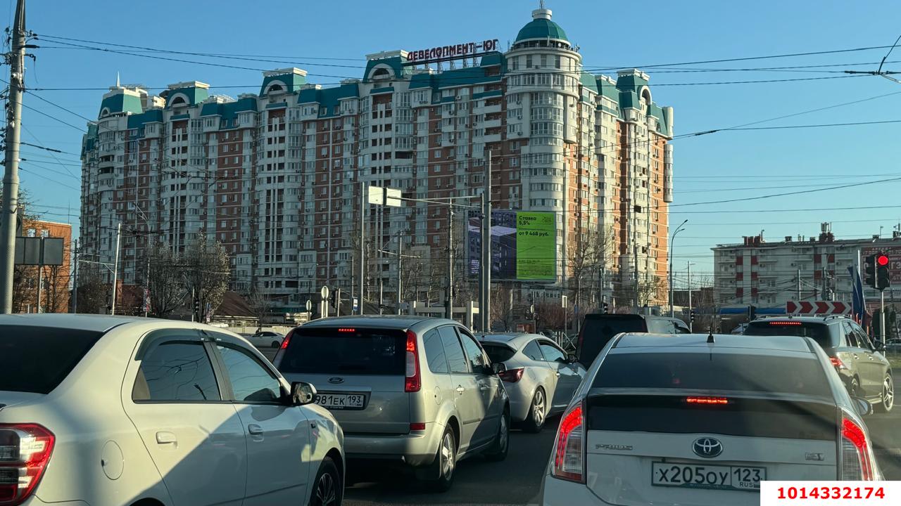 Фото №10: Дом 87&nbsp;м² + 4.5&nbsp;сот., 1&nbsp;эт. - Краснодар, Центральный внутригородской округ, мкр. Черёмушки, ул. Кубанская, 63