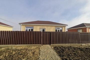 Фото №1: Дом 93&nbsp;м², 1&nbsp;эт. - Тлюстенхабль, ул. Коммунаров, 14/3