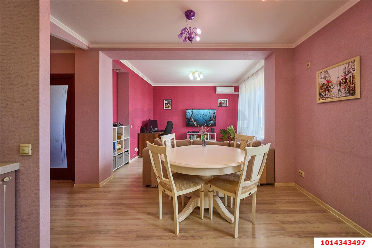 Фото №2: 2-комнатная квартира 62&nbsp;м², 10/12&nbsp;эт. - Краснодар, Прикубанский внутригородской округ, Отделение № 1 совхоза Солнечный, мкр. Фестивальный, ул. Атарбекова, 7