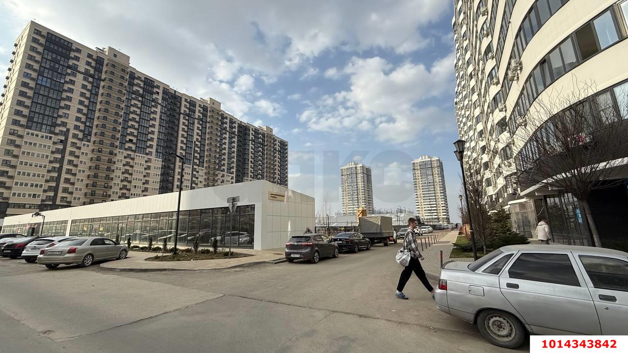 Фото №2: Торговое помещение 145&nbsp;м², 1/19&nbsp;эт. - Краснодар, Прикубанский внутригородской округ, мкр. Россинского, б-р Адмиралтейский, 1