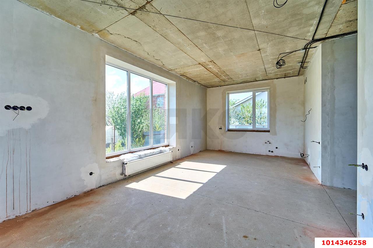 Фото №5: Дом 235&nbsp;м² + 8&nbsp;сот., 2&nbsp;эт. - Краснодар, Прикубанский внутригородской округ, мкр. Сады Калинина, ул. Милицейская, 10