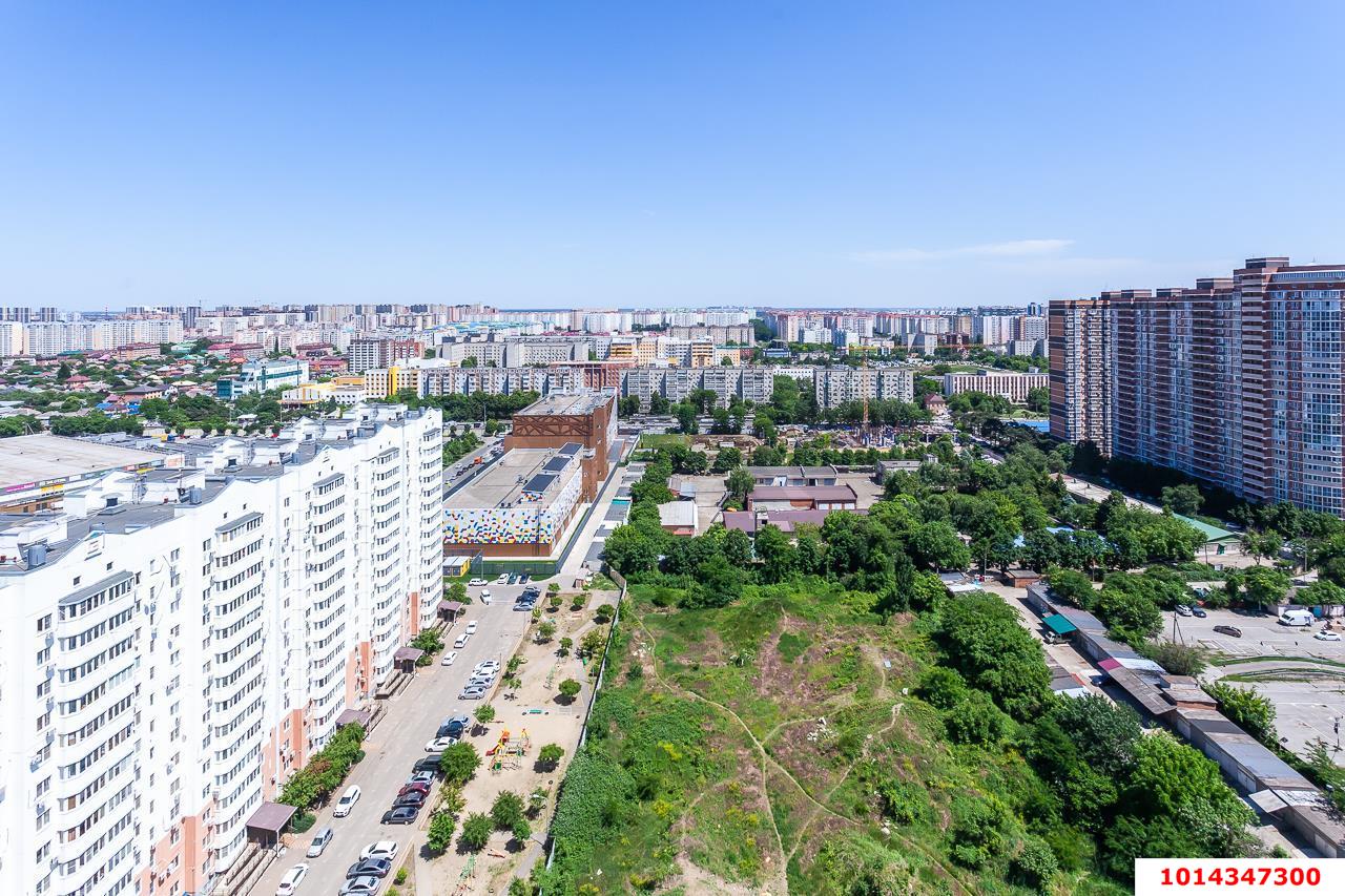 Фото №11: 2-комнатная квартира 64&nbsp;м², 12/25&nbsp;эт. - Краснодар, Прикубанский внутригородской округ, ЖК Кубанский, мкр. Завод Измерительных Приборов, ул. Зиповская, 38