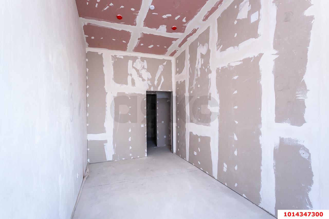 Фото №5: 2-комнатная квартира 64&nbsp;м², 12/25&nbsp;эт. - Краснодар, Прикубанский внутригородской округ, ЖК Кубанский, мкр. Завод Измерительных Приборов, ул. Зиповская, 38
