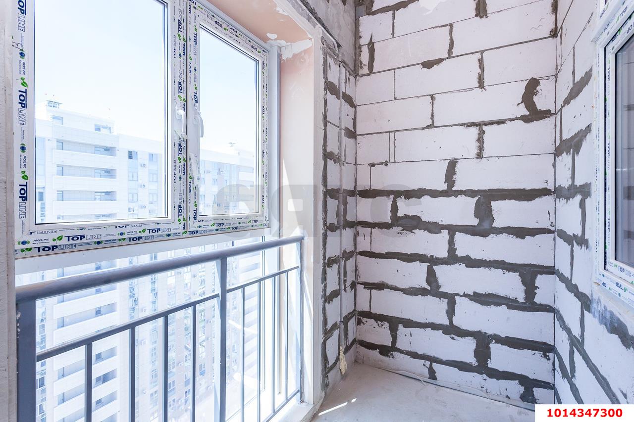Фото №6: 2-комнатная квартира 64&nbsp;м², 12/25&nbsp;эт. - Краснодар, Прикубанский внутригородской округ, ЖК Кубанский, мкр. Завод Измерительных Приборов, ул. Зиповская, 38
