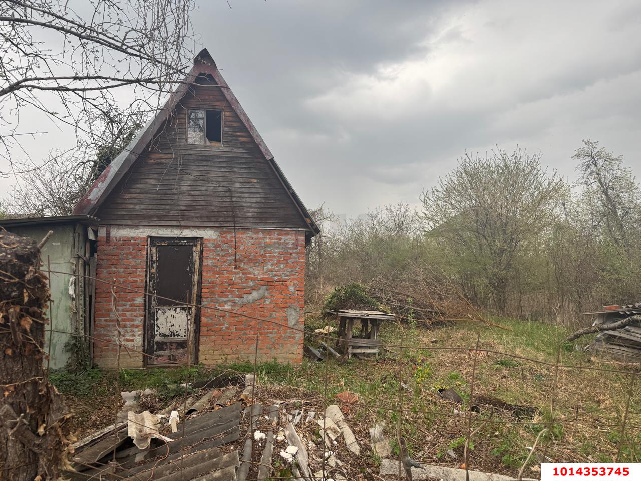 Фото №1: Личное подсобное хозяйство 4.54&nbsp;сот. - Елизаветинская, Прикубанский внутригородской округ, ст Экспресс, ул. Виноградная, 3