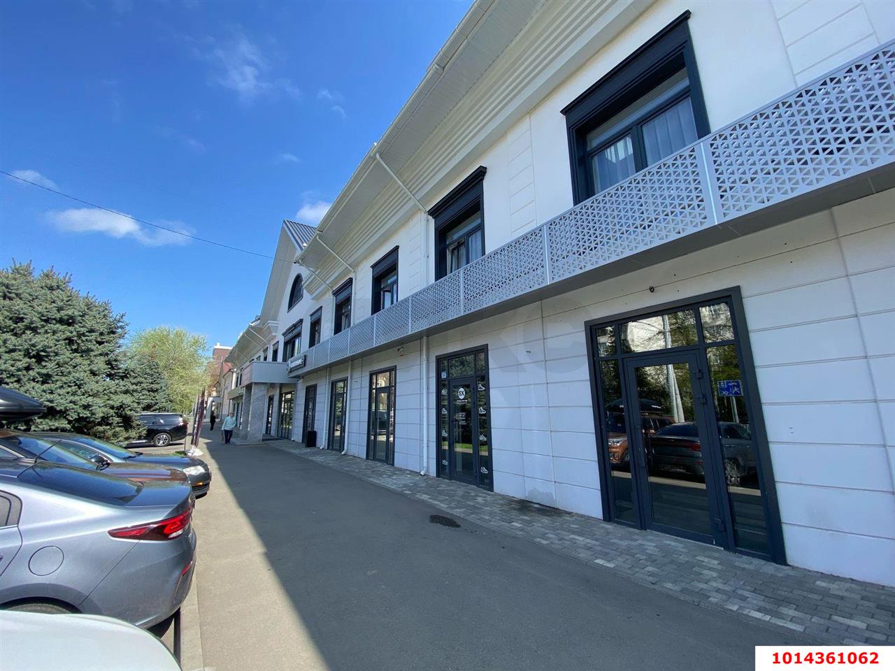 Фото №1: Торговое помещение 73&nbsp;м², 1/3&nbsp;эт. - Краснодар, мкр. Западный внутригородской округ, ул. имени Дзержинского, 8