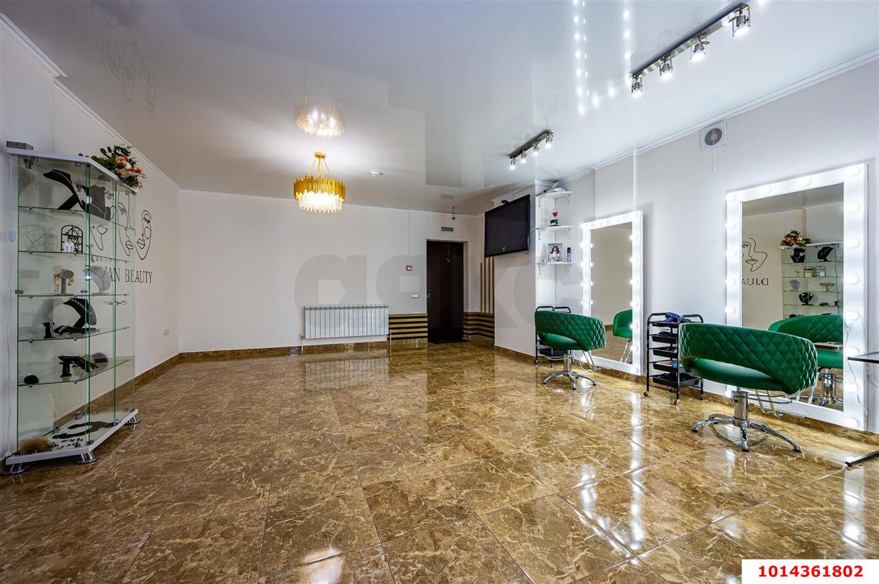 Фото №6: Торговое помещение 90&nbsp;м², 10&nbsp;эт. - Новая Адыгея, мкр. жилой комплекс Тургеневский Двор, ул. Тургеневское шоссе, 1к1