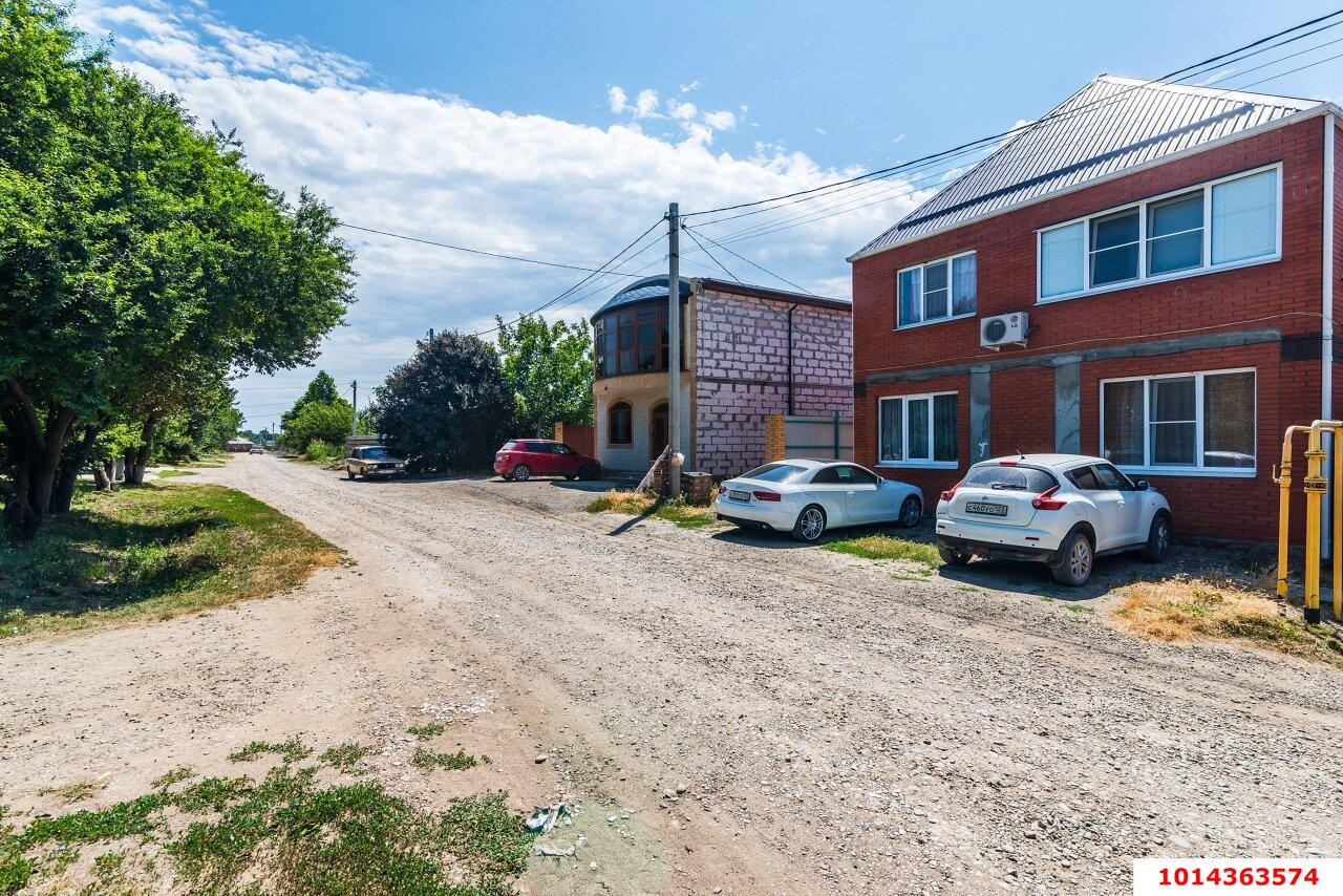 Фото №15: 3-комнатная квартира 85&nbsp;м², 2/2&nbsp;эт. - Новотитаровская, ул. 8 Марта, 23/1