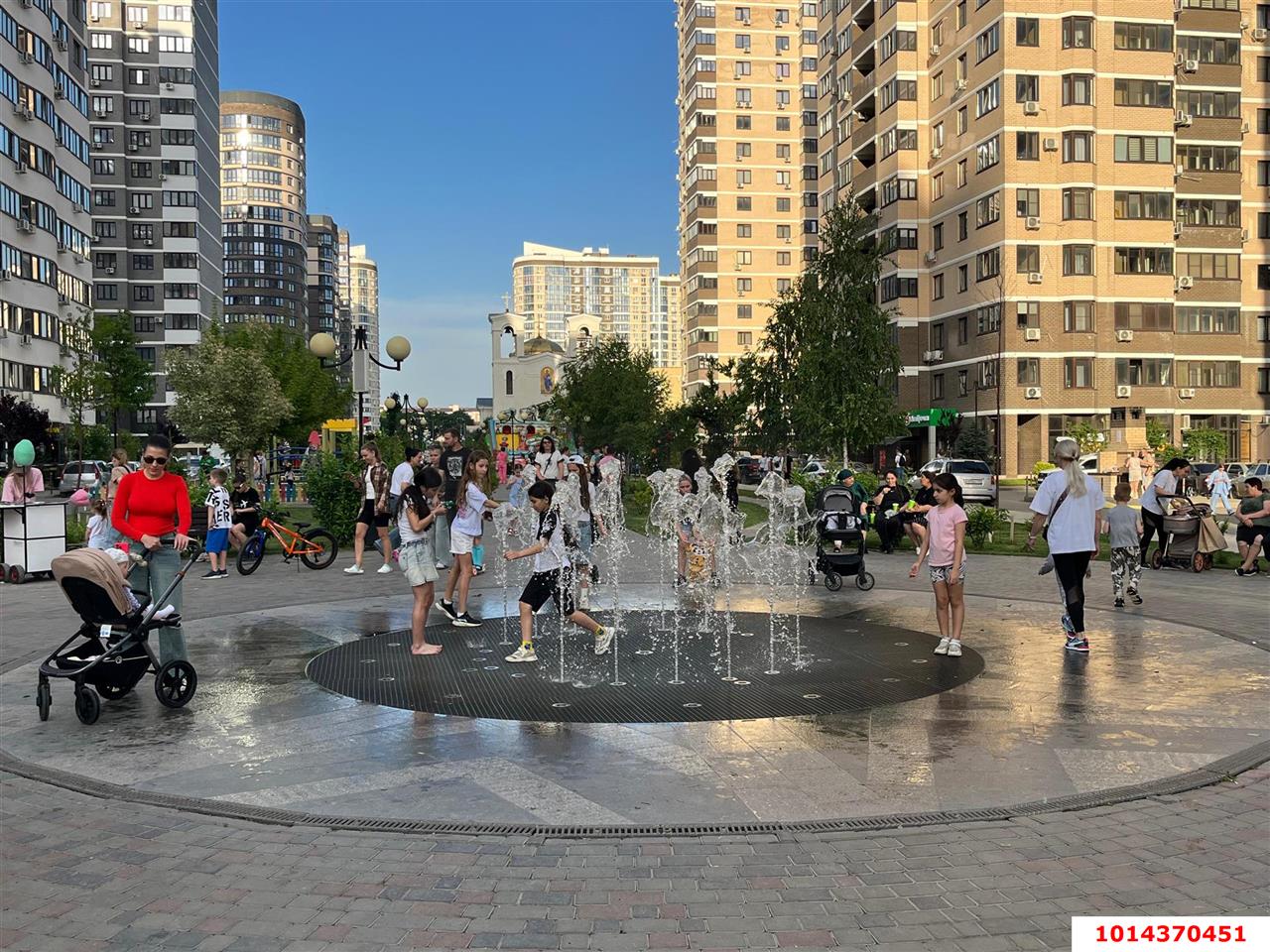 Фото №6: Торговое помещение 90&nbsp;м², 1/24&nbsp;эт. - Краснодар, Прикубанский внутригородской округ, Россинского, мкр. жилой комплекс Дружный-2, б-р Адмиралтейский, 3к2