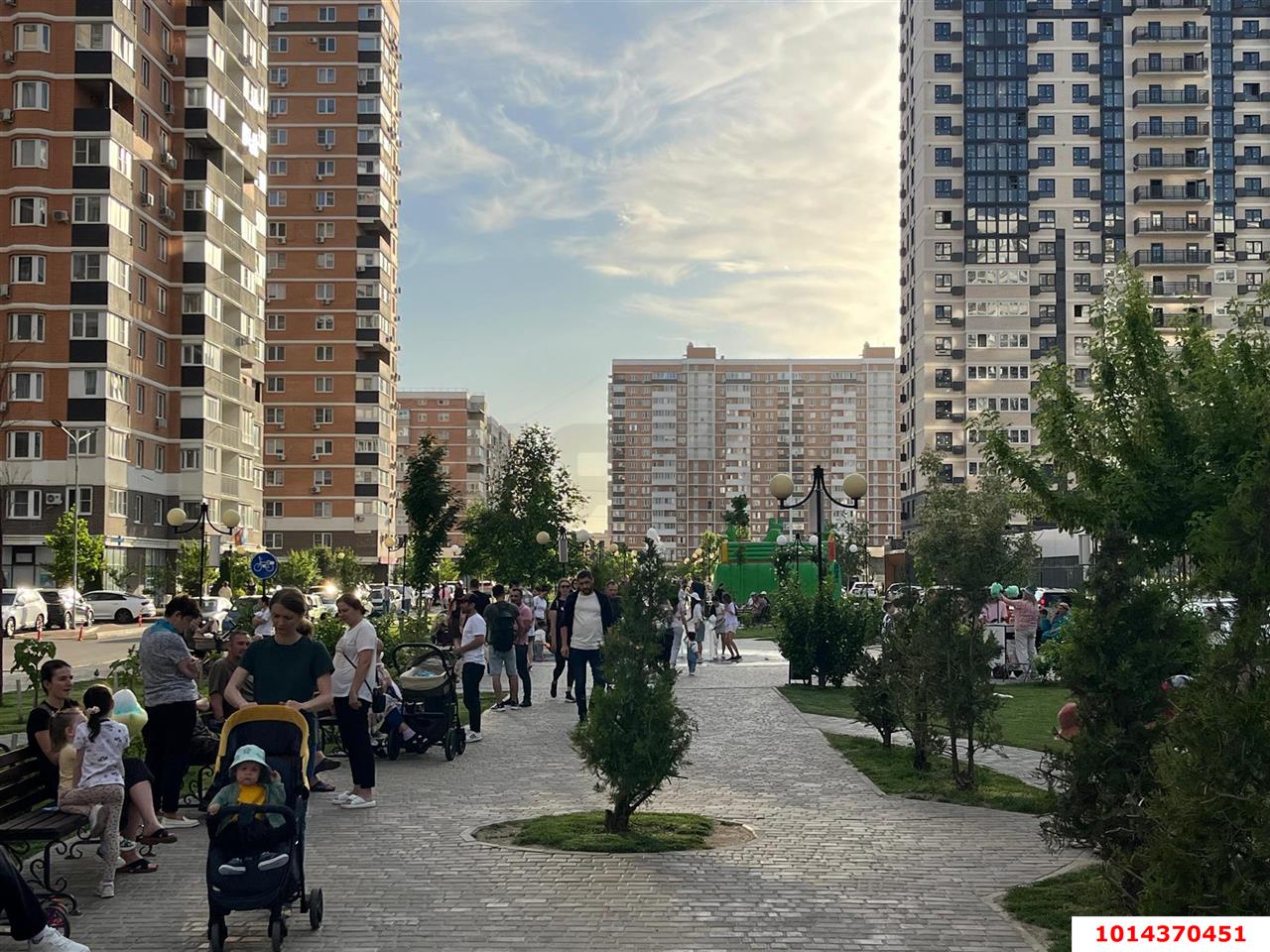 Фото №8: Торговое помещение 90&nbsp;м², 1/24&nbsp;эт. - Краснодар, Прикубанский внутригородской округ, Россинского, мкр. жилой комплекс Дружный-2, б-р Адмиралтейский, 3к2