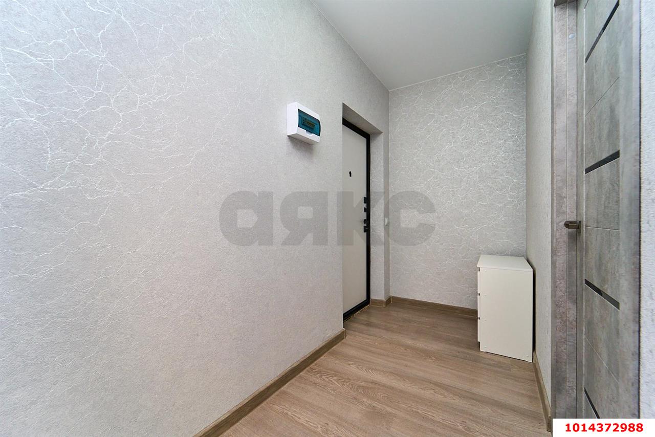Фото №7: 1-комнатная квартира 37&nbsp;м², 3/16&nbsp;эт. - Краснодар, Прикубанский внутригородской округ, мкр. жилой комплекс Самолёт-6, ул. Ивана Беличенко, 90