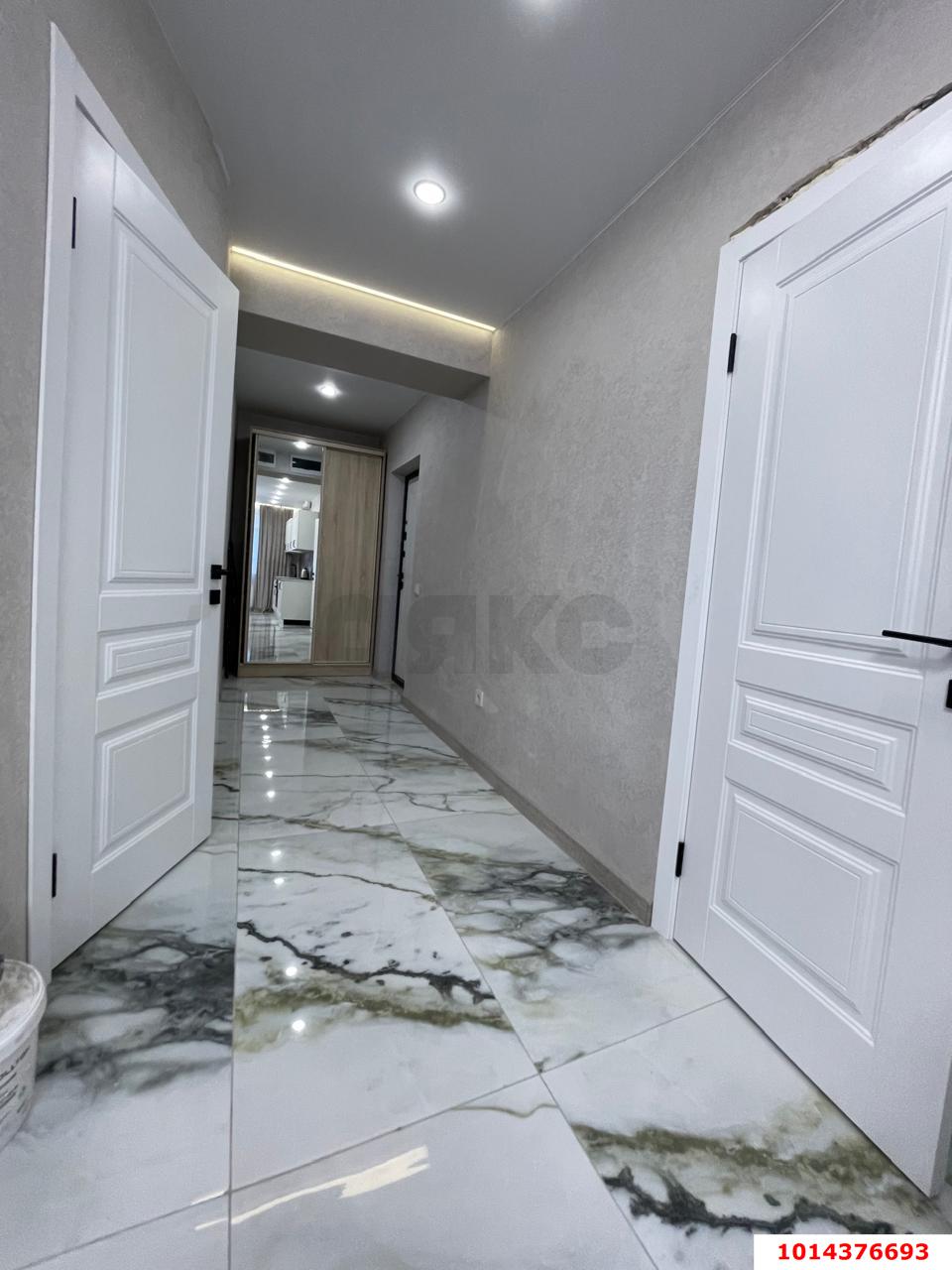 Фото №13: 3-комнатная квартира 80&nbsp;м², 5/20&nbsp;эт. - Краснодар, Прикубанский внутригородской округ, имени Петра Метальникова, мкр. жилой комплекс Радуга, ул. Евгении Жигуленко, 7к1