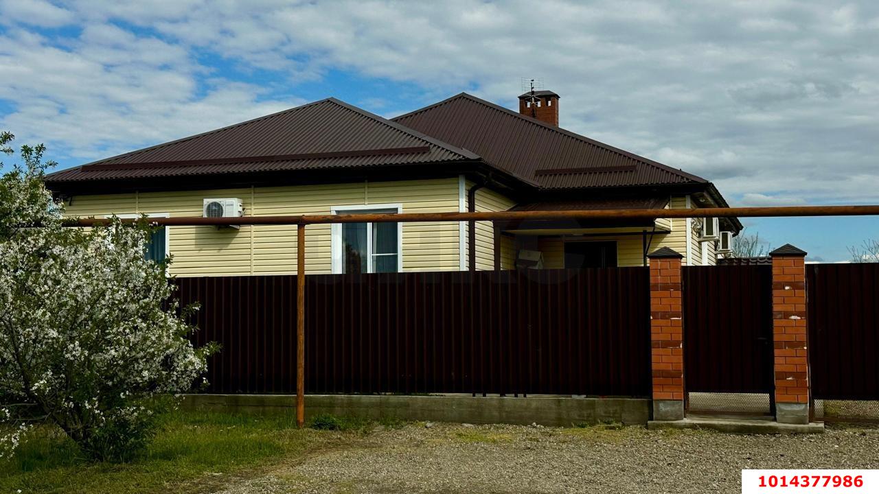 Фото №1: Дом 119&nbsp;м² + 10.75&nbsp;сот., 1&nbsp;эт. - Старокорсунская, мкр. Карасунский внутригородской округ, ул. Чапаева, 137