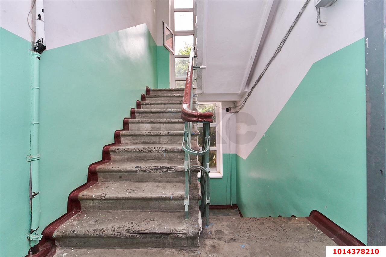 Фото №18: 2-комнатная квартира 64&nbsp;м², 2/3&nbsp;эт. - Краснодар, Центральный внутригородской округ, Покровка, мкр. Центральный, ул. Щорса, 5
