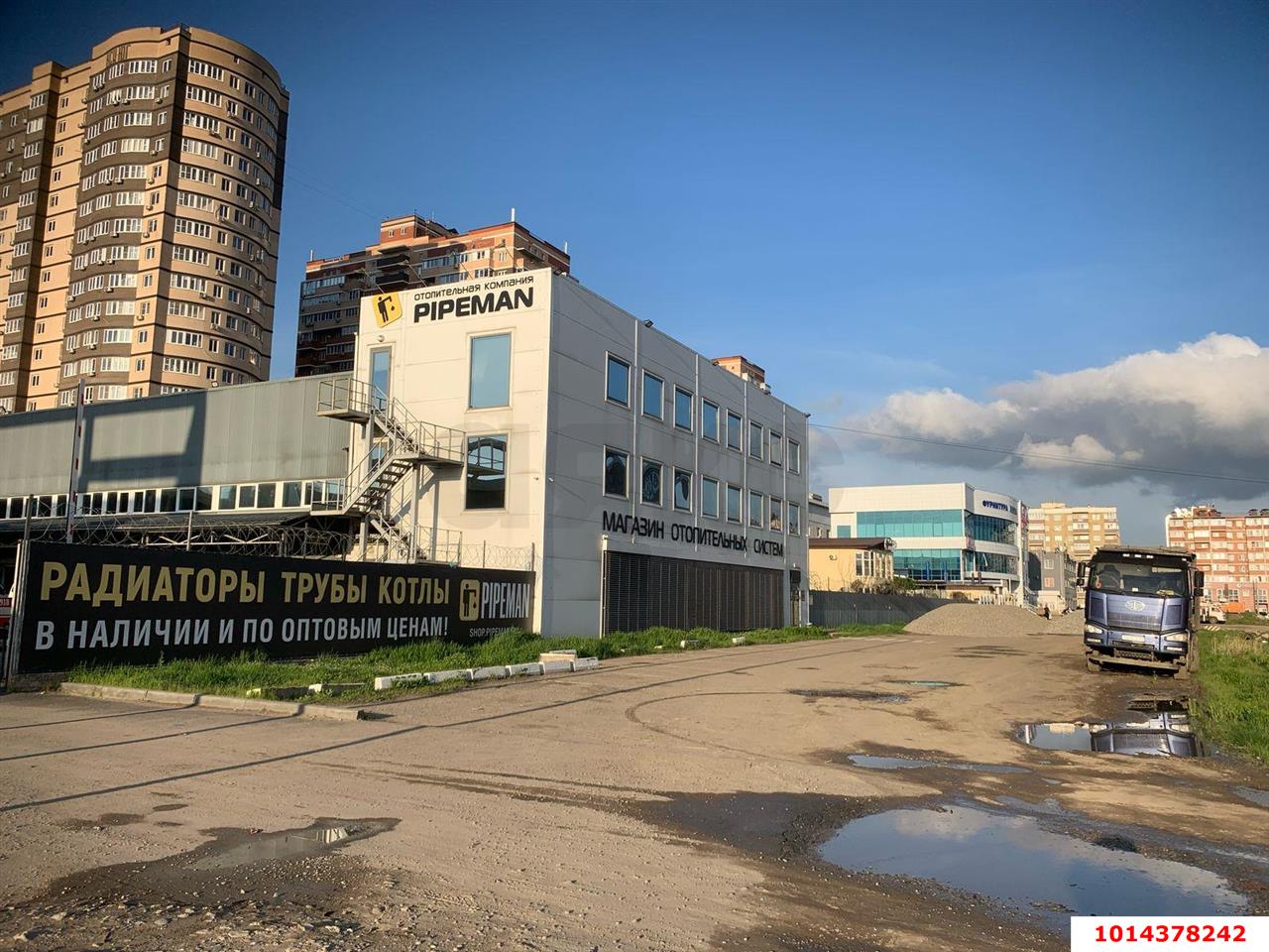 Фото №1: Офисное помещение 137&nbsp;м², 2/3&nbsp;эт. - Краснодар, имени Петра Метальникова, мкр. Прикубанский внутригородской округ, ул. Автомобильная, 13