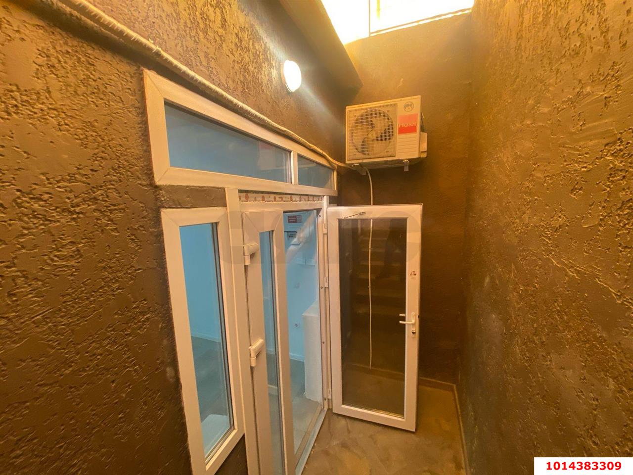 Фото №4: Торговое помещение 55&nbsp;м², 16&nbsp;эт. - Краснодар, Прикубанский внутригородской округ, мкр. ЖК Губернский, ул. им. Героя Яцкова И.В., 19