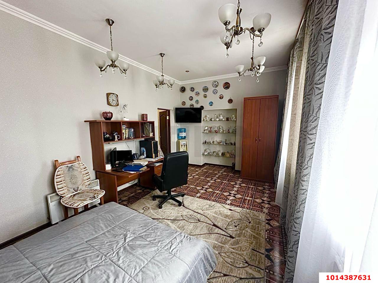 Фото №6: Дом 434&nbsp;м² + 8&nbsp;сот., 3&nbsp;эт. - Краснодар, Прикубанский внутригородской округ, Калинино, мкр. Завод Радиоизмерительных Приборов, ул. Островная, 38